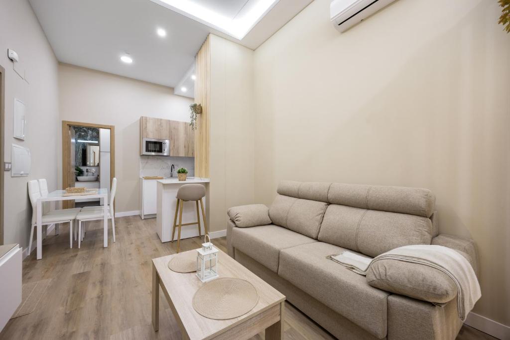 Apartamentos Brisas de Cádiz 3 - 4