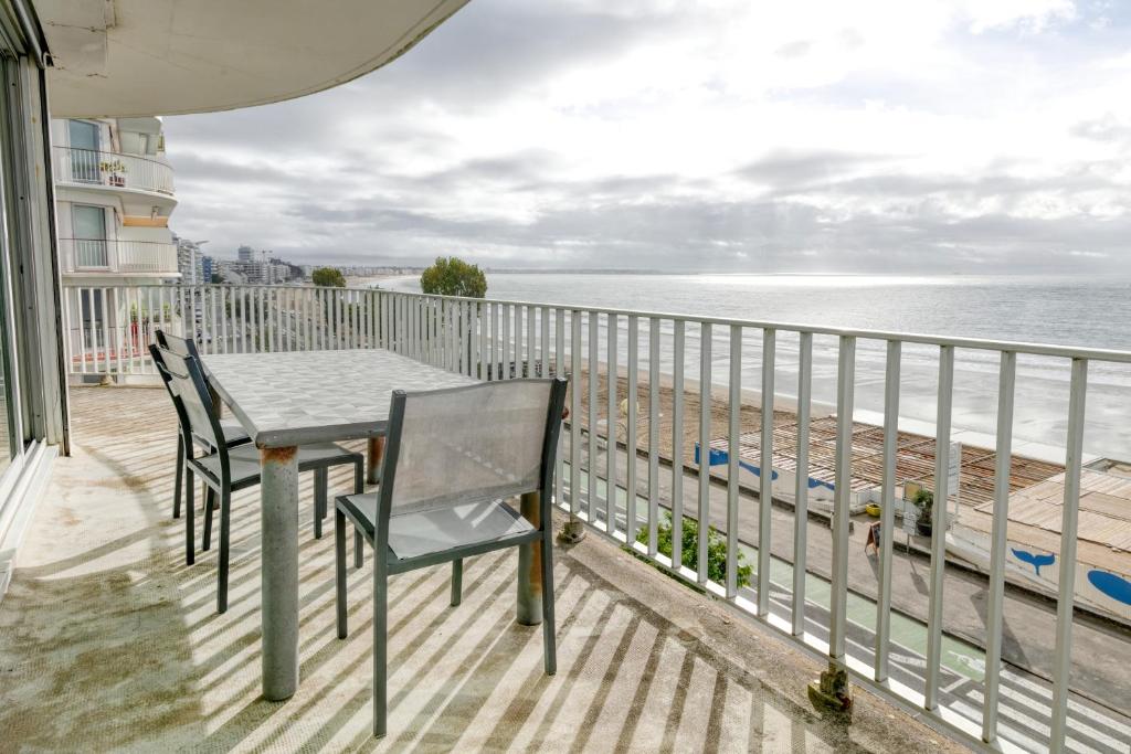 Pieds dans l'eau - Balcon vue mer - 2