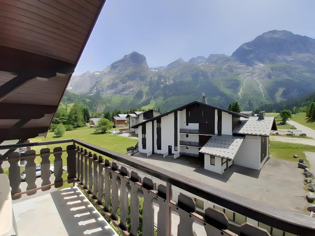 Aiguille de Mey 12 - 1