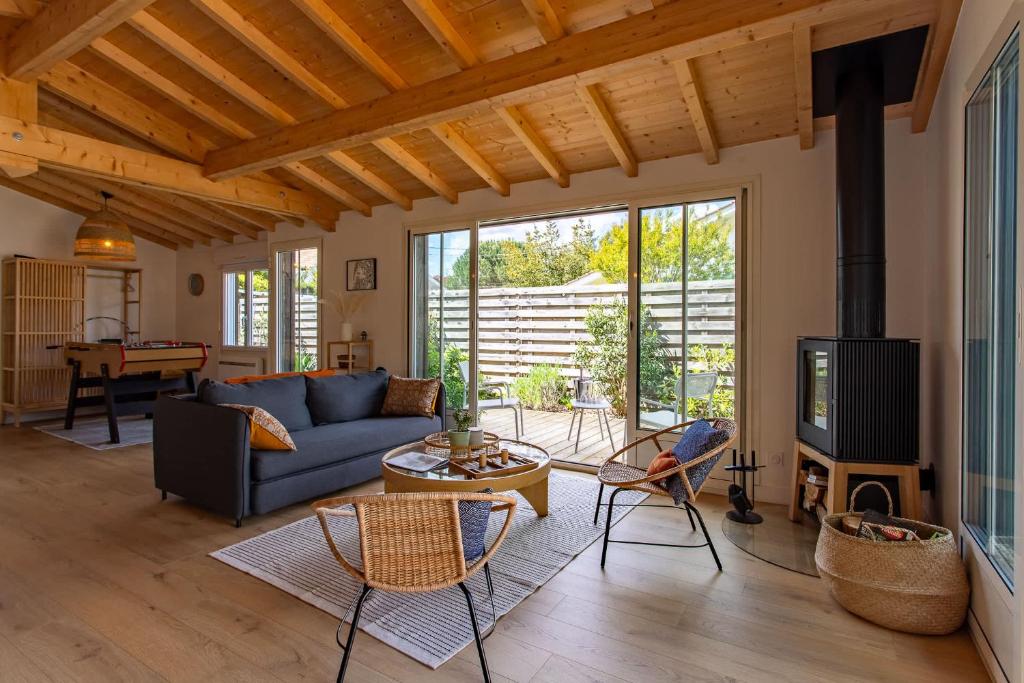 Maison rénovée avec jardin et terrasse - 2