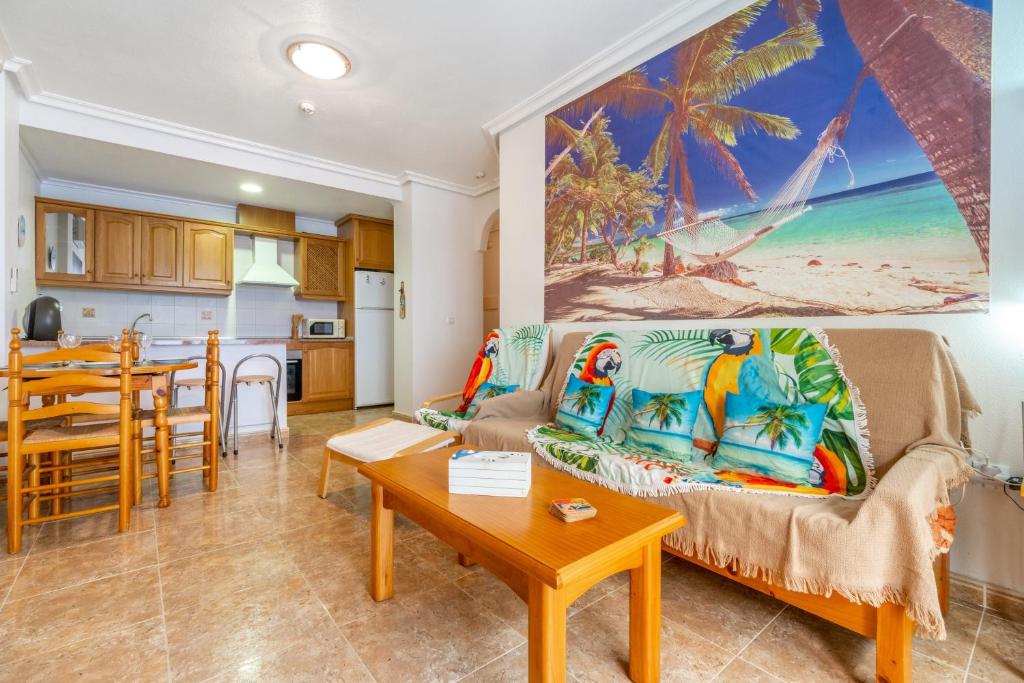 Apt 122, Playamarina2 - 3