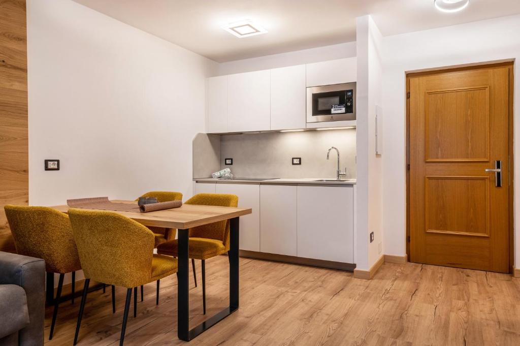 Kamerloy Apartments F - 5