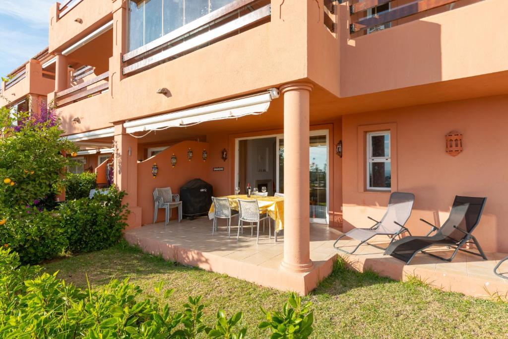 Fuengirola Hills with Seaview - 4