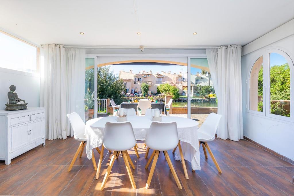 Alcudia House - 1