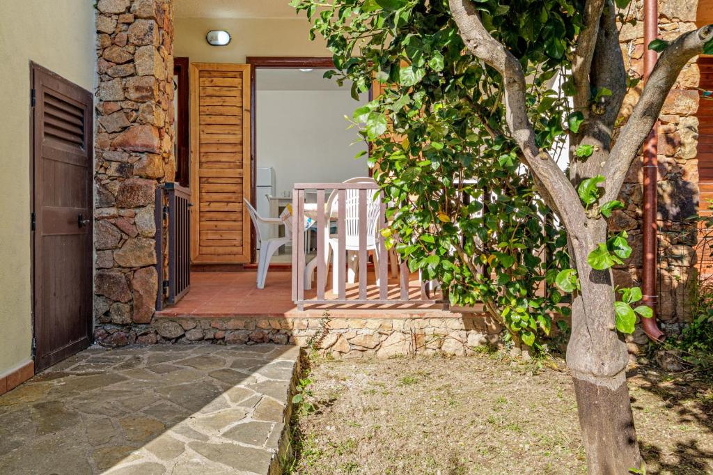 Brezza Marina Apartment- Garden - 1