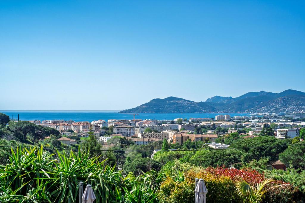 VILLA Bella By Terry's Homes - 2