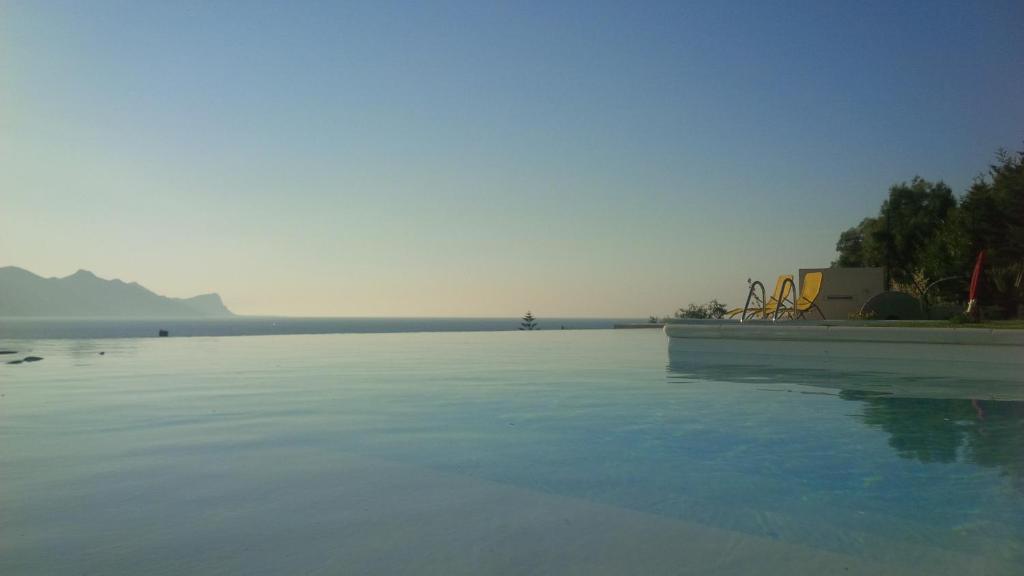Beautiful View, Heated pool - 5