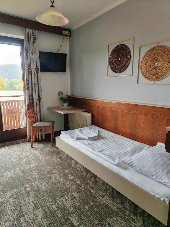 Mosers Pension - 3