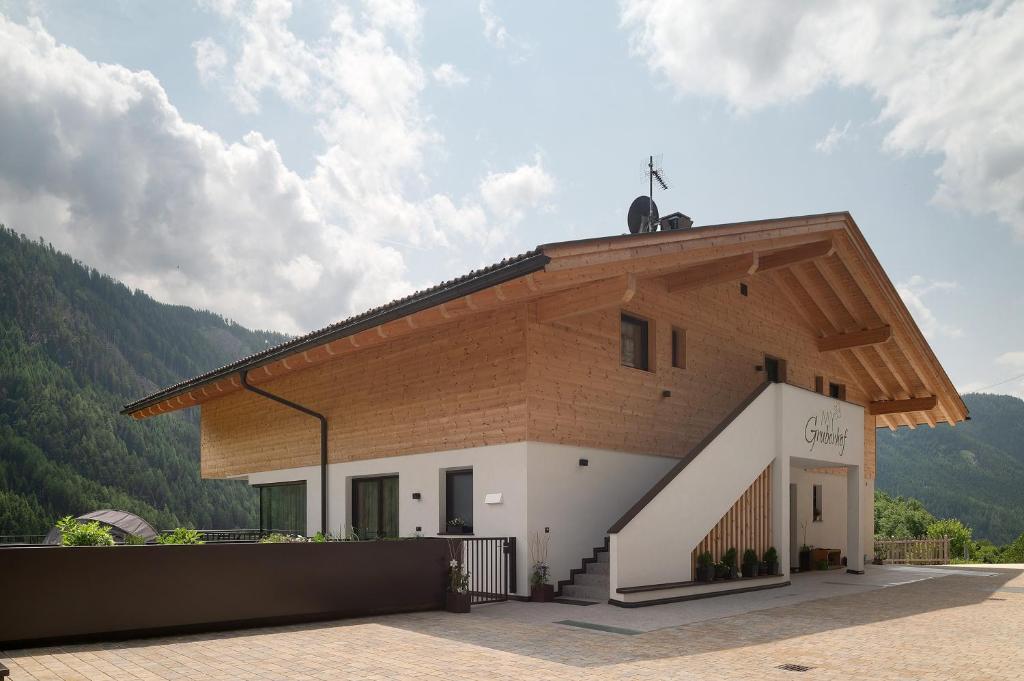My Gruberhof - 1