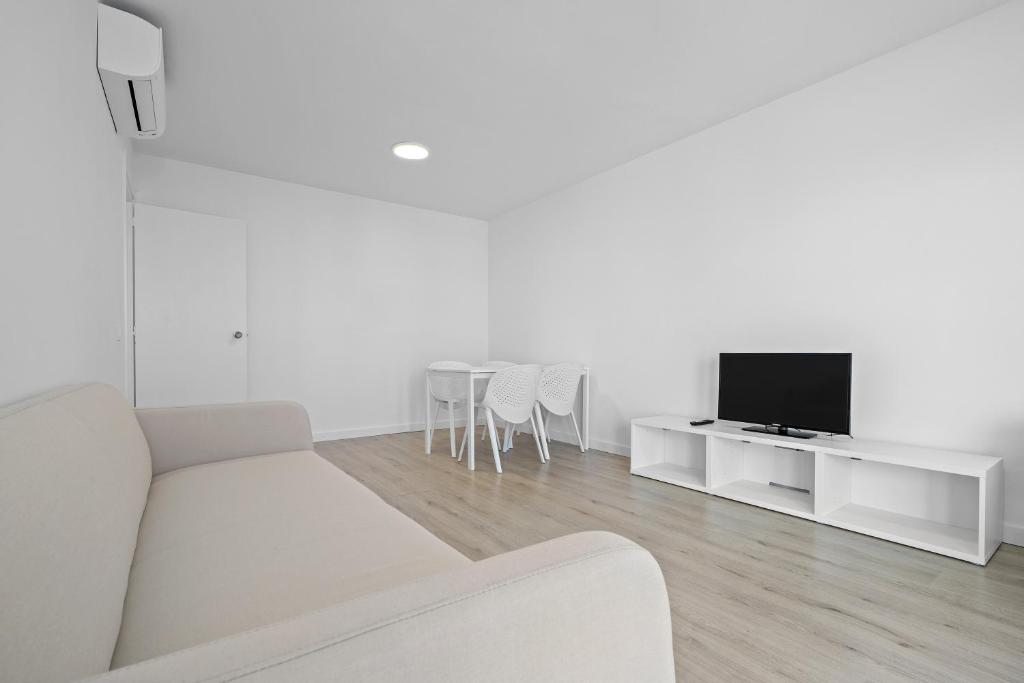 Formentor 863 - 4