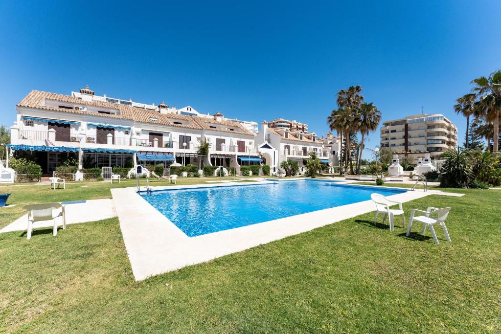 Townhouse beachside Fuengirola - 1