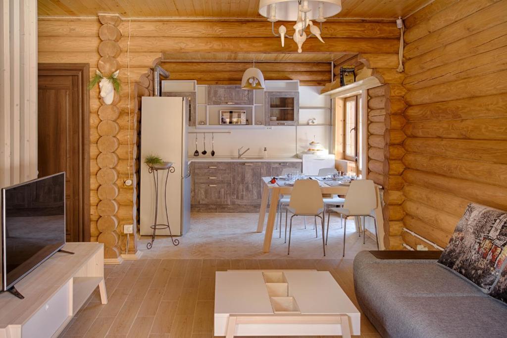 Snegiri Village Chalet — Hotel in Estosadok