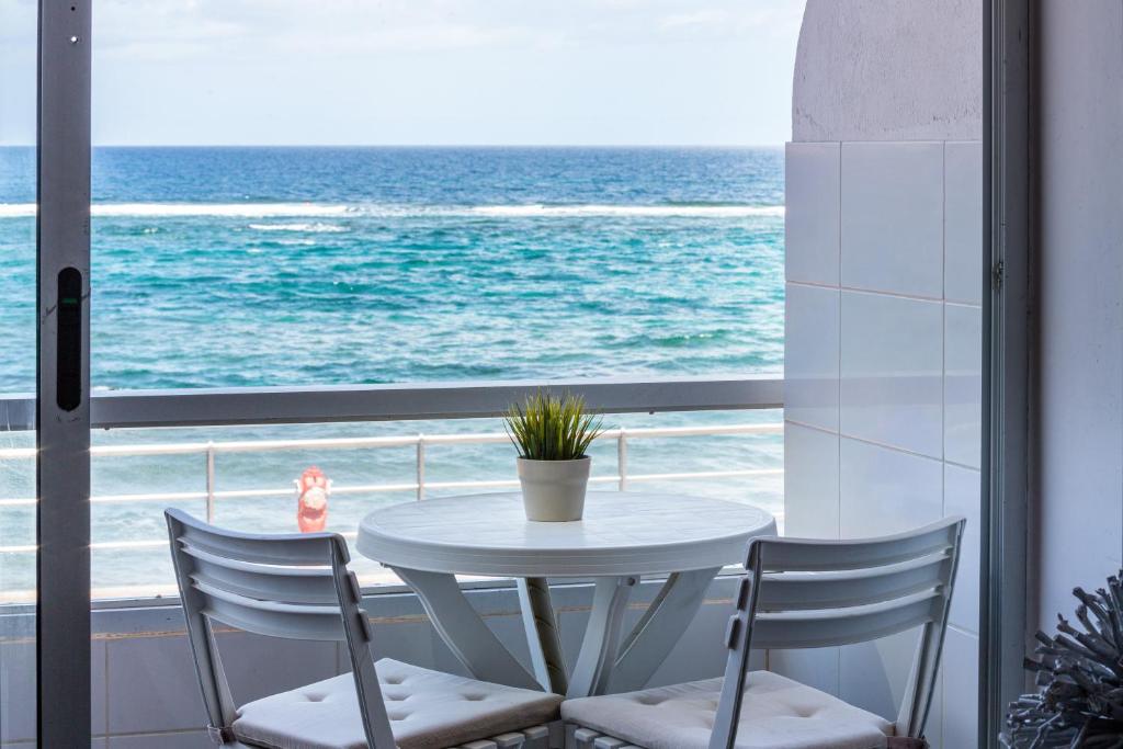 Apartamento en la playa 105 - 2