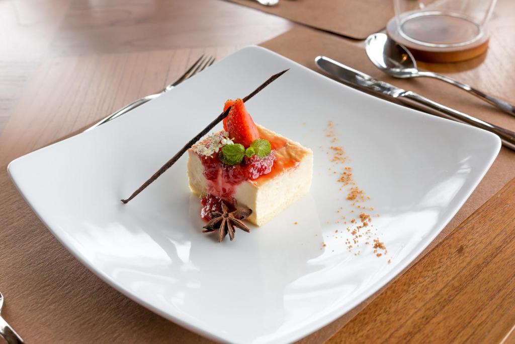 อาหารและเครื่องดื่ม