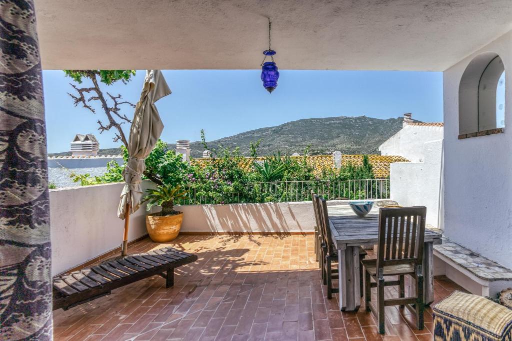 Designer House With Panoramic views - 2