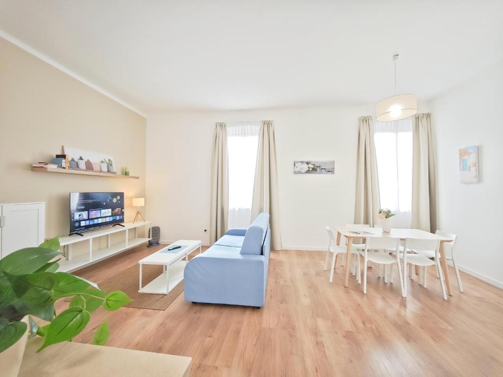 Domina Apartment - 1