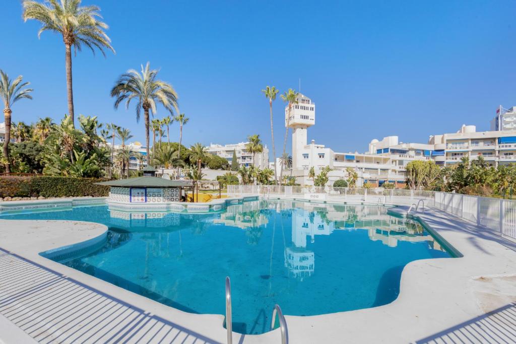 Apartamento Junto al Mar Costa Lago - 1