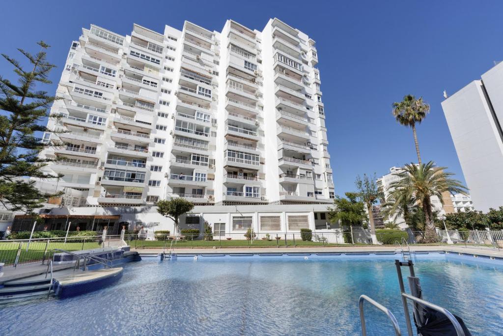 Apartamento en Benalmadena 402 - 2