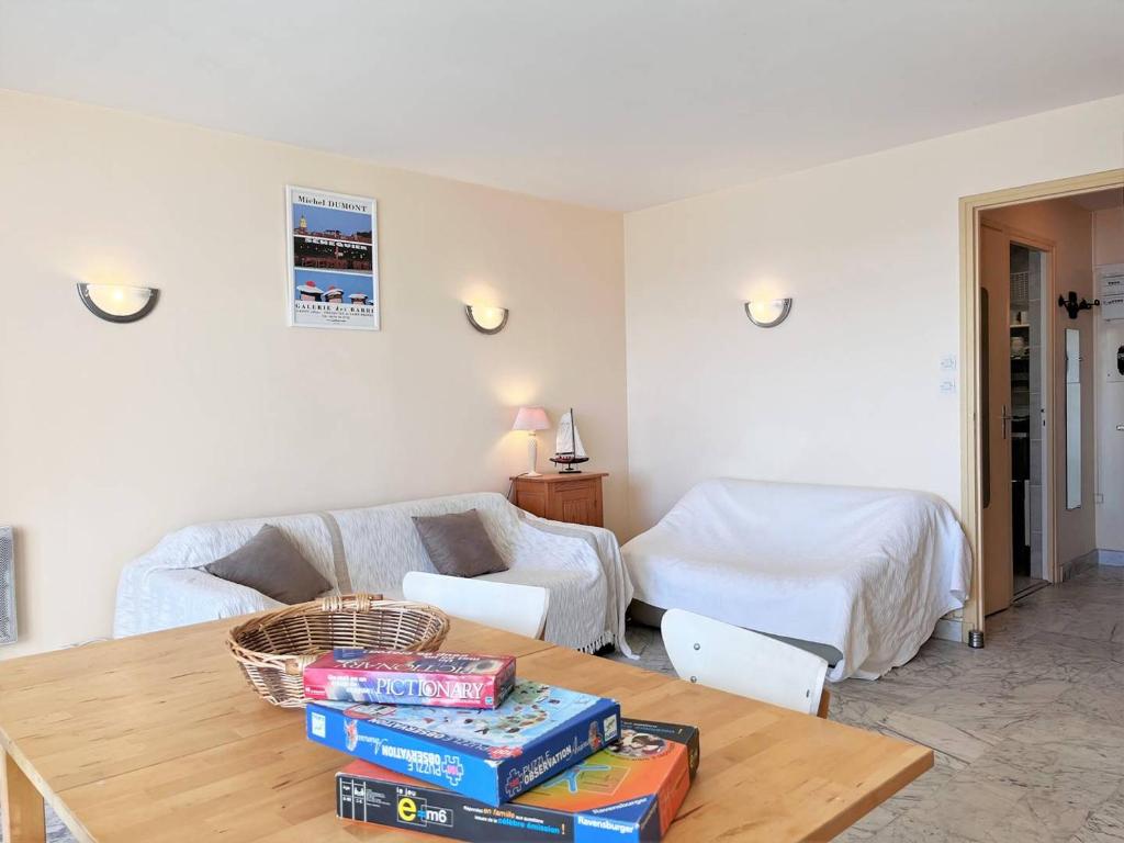 CE140-003 Appartement 2 pièces 5 couchages LE LAVANDOU - 3