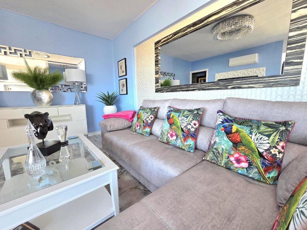 The Eighth Horizon – Skyview Prestige Residence - 3