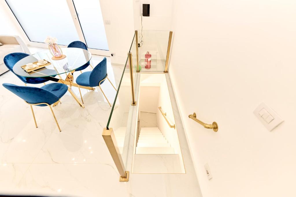 G Luxury Suite Platinum&Gold Red MetroLine to Duomo - 4