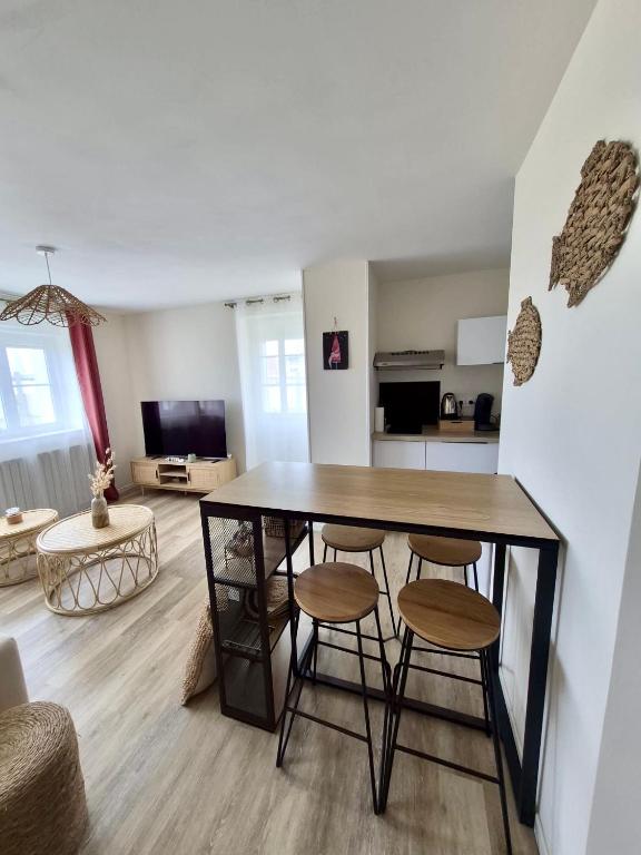 Appartement en front de mer avec parking privé et wifi - 3