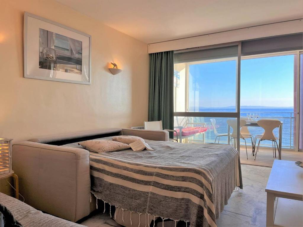 CE140-012 Appartement 2 pièces 5 couchages LE LAVANDOU - 4