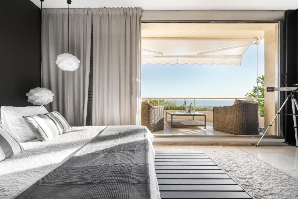 3 bedroom villa with shared pool and amazing sea views - 3