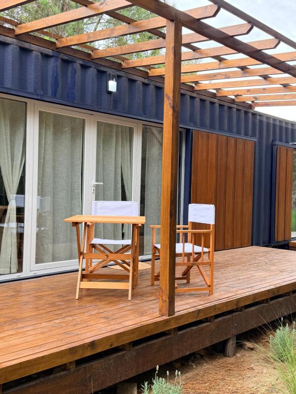 Container House in the Forest 4 Blocks from the Sea - 4