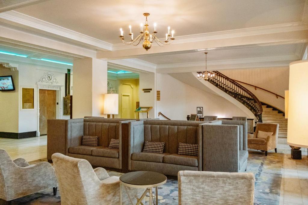 Lobby, Arlington Resort Hotel & Spa in Hot Springs (AR)