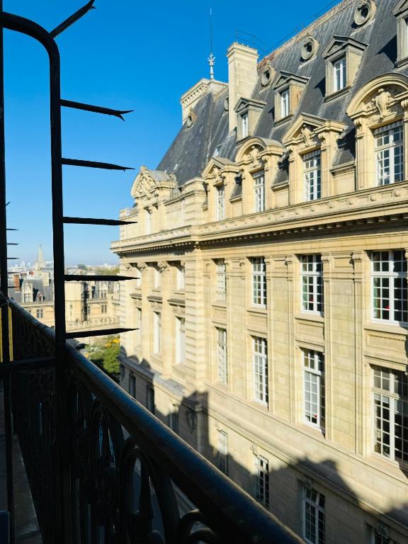 Cosy Studio with balcony Paris Center - Sorbonne - Pantheon - Notre-Dame - 4