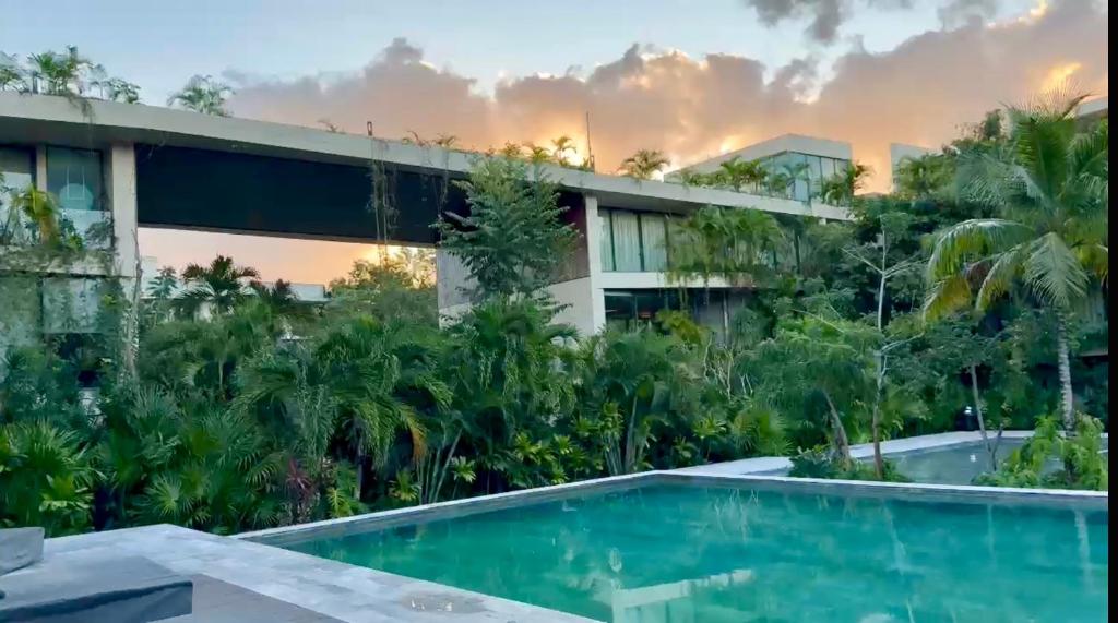 Mistiq Largest PH Studio with GYM, Beach Club Shuttle & Fast Wifi - 5