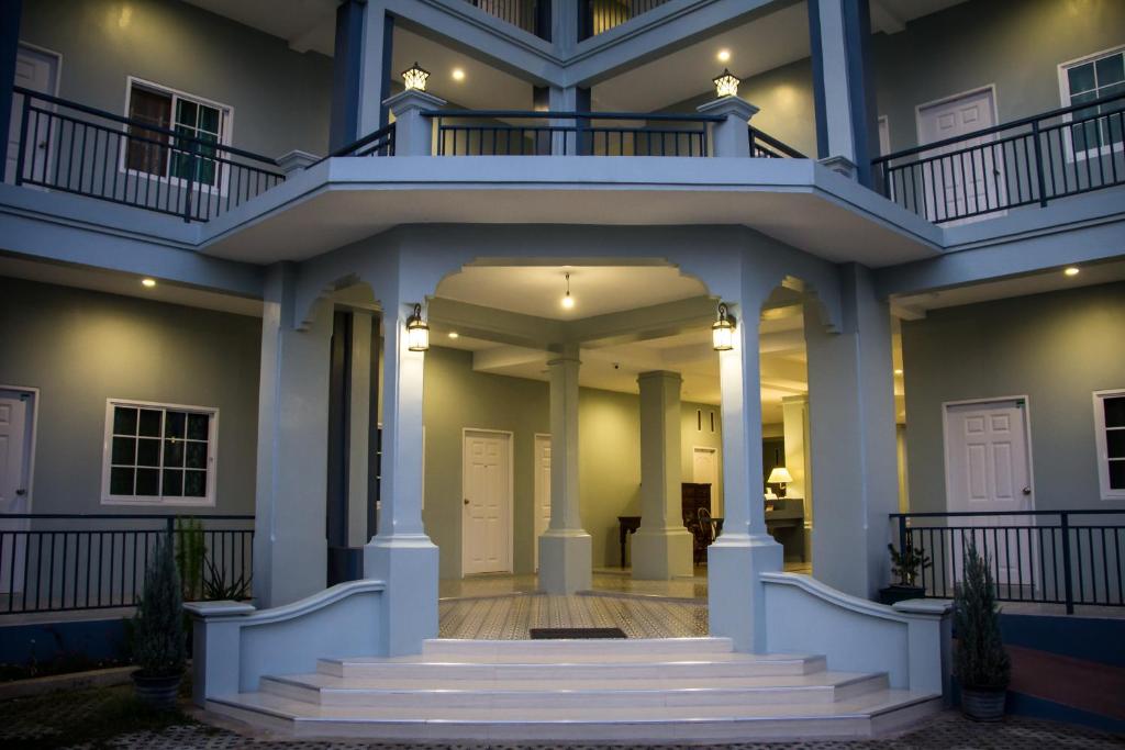 Plern Pitch Residence photo