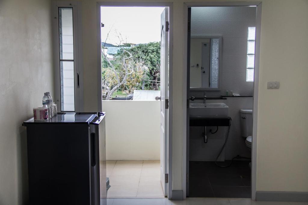 Plern Pitch Residence photo