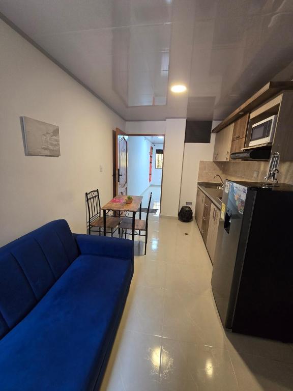 Apartamento Completo y Económico en El Poblado - 4