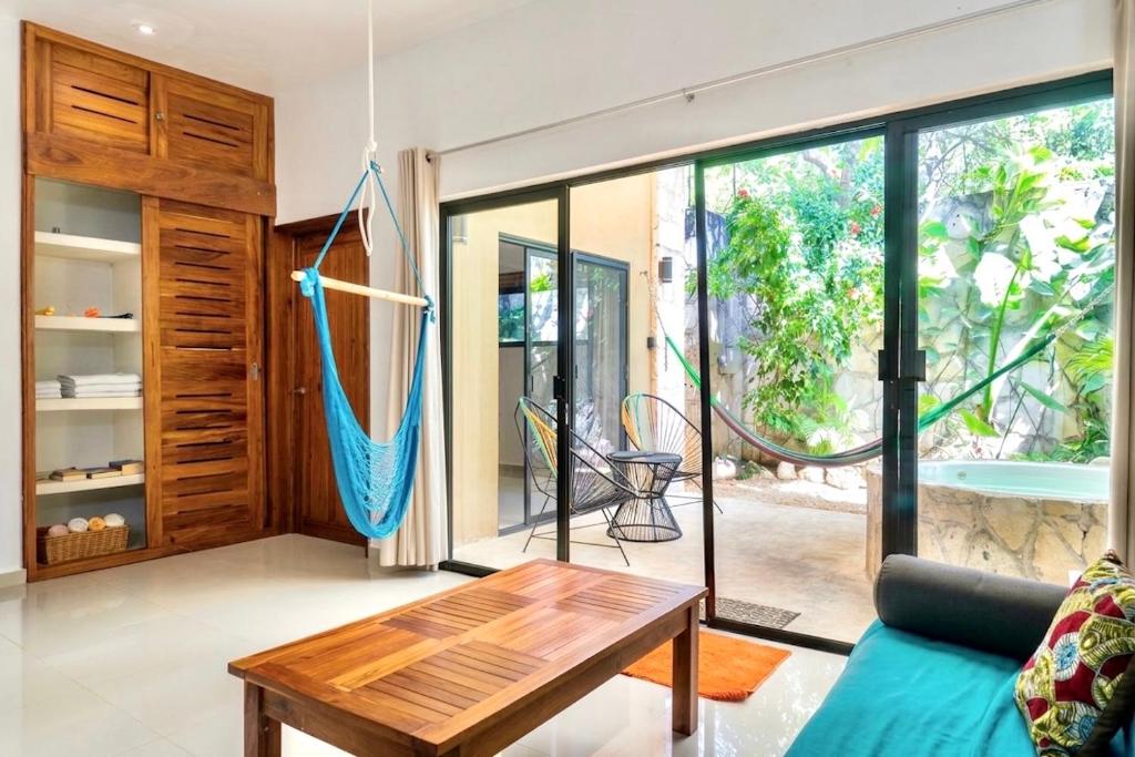 Stay in the Heart of Tulum - best location in Town - 1