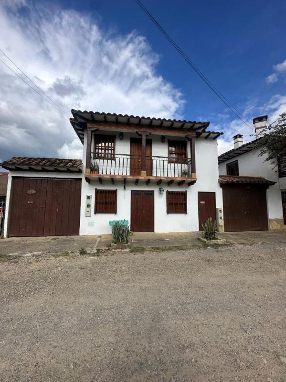 La Golondrina - 1