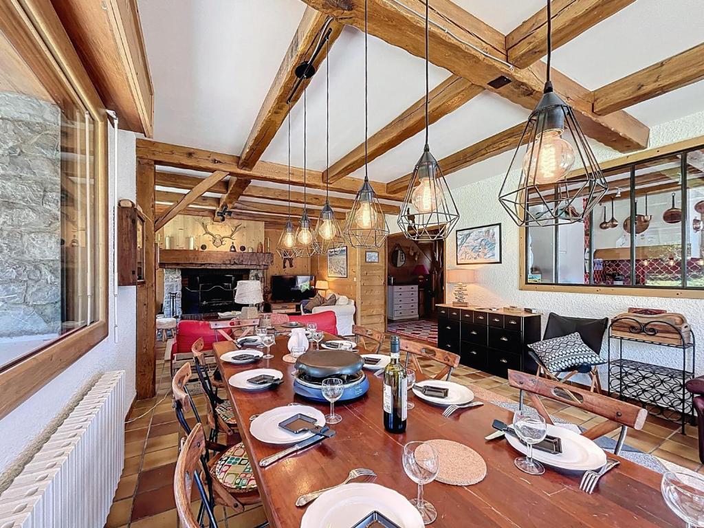Chalet authentique, vue montagne - 15 pers. - 1