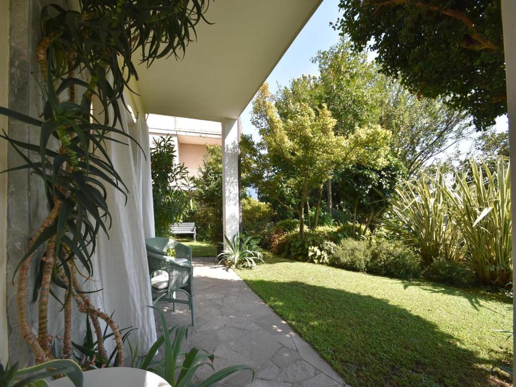 Chalet by Lake Maggiore with Garden Views - 1