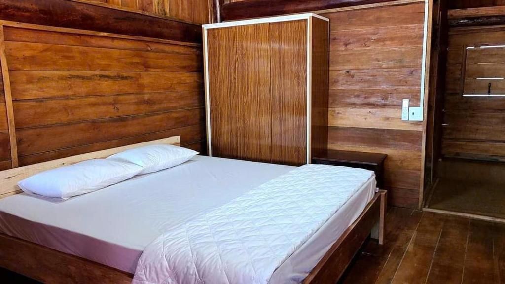 Biệt thự gỗ Wooden House Quy Nhơn cạnh biển