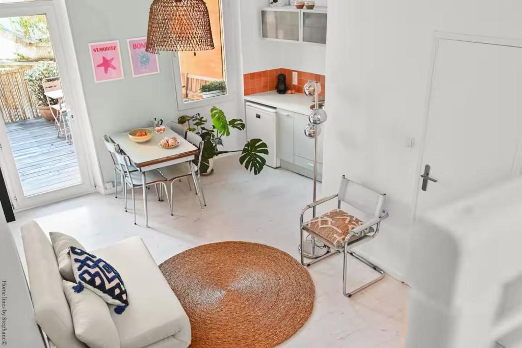 Appartement avec terrasse & mezzanine Cœur du 6ème - La Plaine - 4