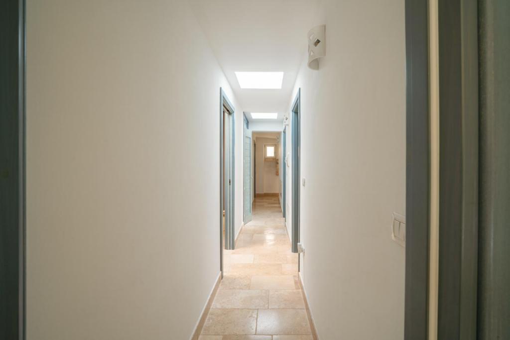 Trullo Vignaiolo with Private Pool in Ostuni - 3