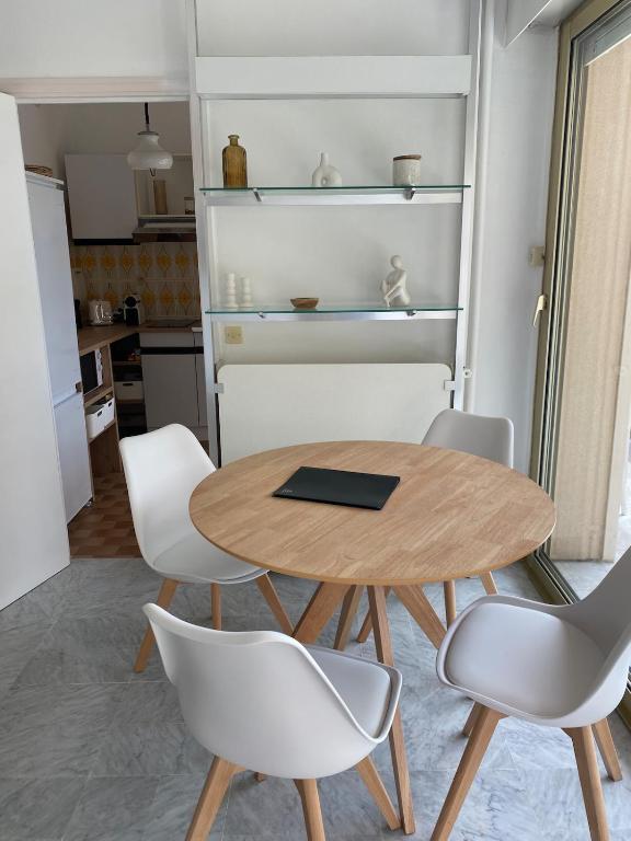 Studio cosy in Antibes Juan-les-Pins residence - 3