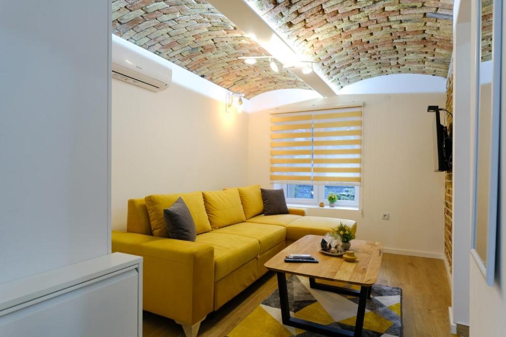 All seasons apartments Sarajevo with free parking - 5