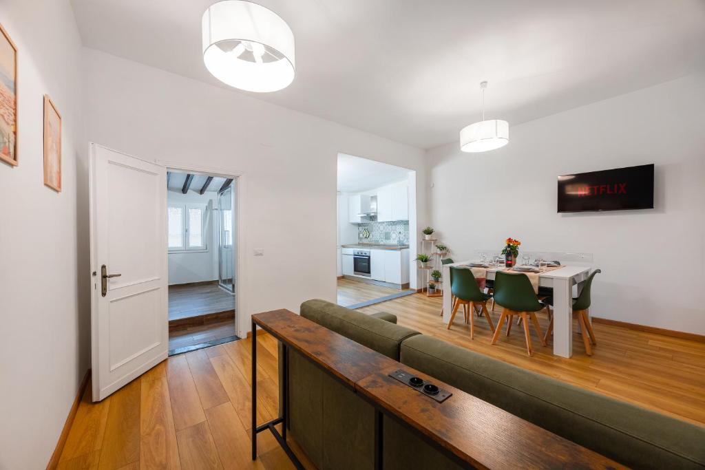 Machiavelli Penthouse - 2