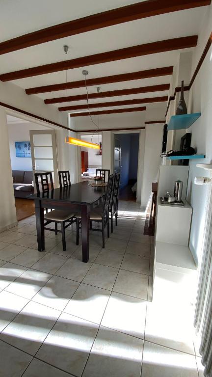 Central 3-Room Apartment with Balcony, Lausanne - 1