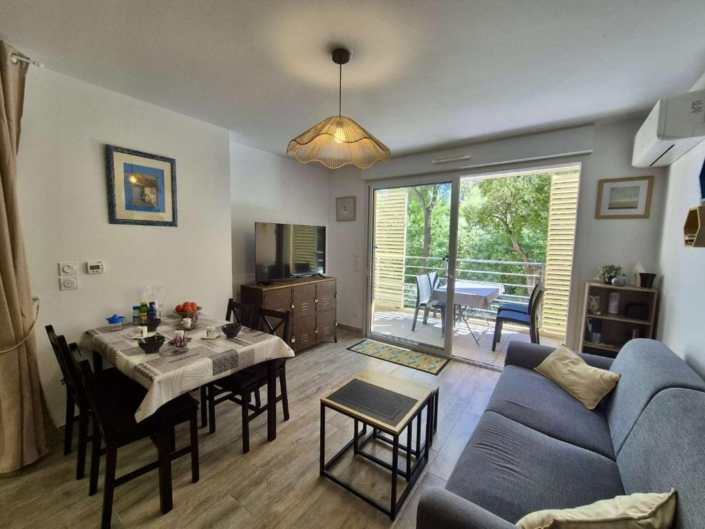 CA030-104 APPARTEMENT 2 PIÈCES 4 personnes CAVALAIRE SUR MER - 2
