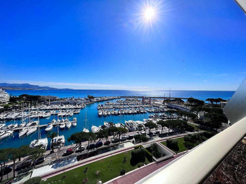 Marina Baie des Anges | Vue Mer d'Exception - 2