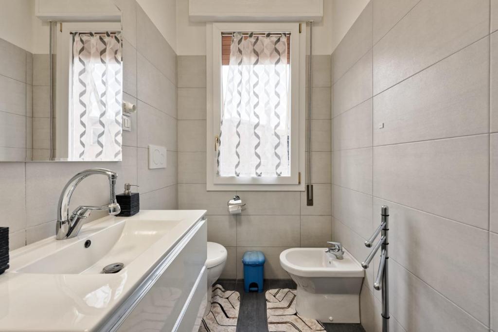 City Living Guest House - 2