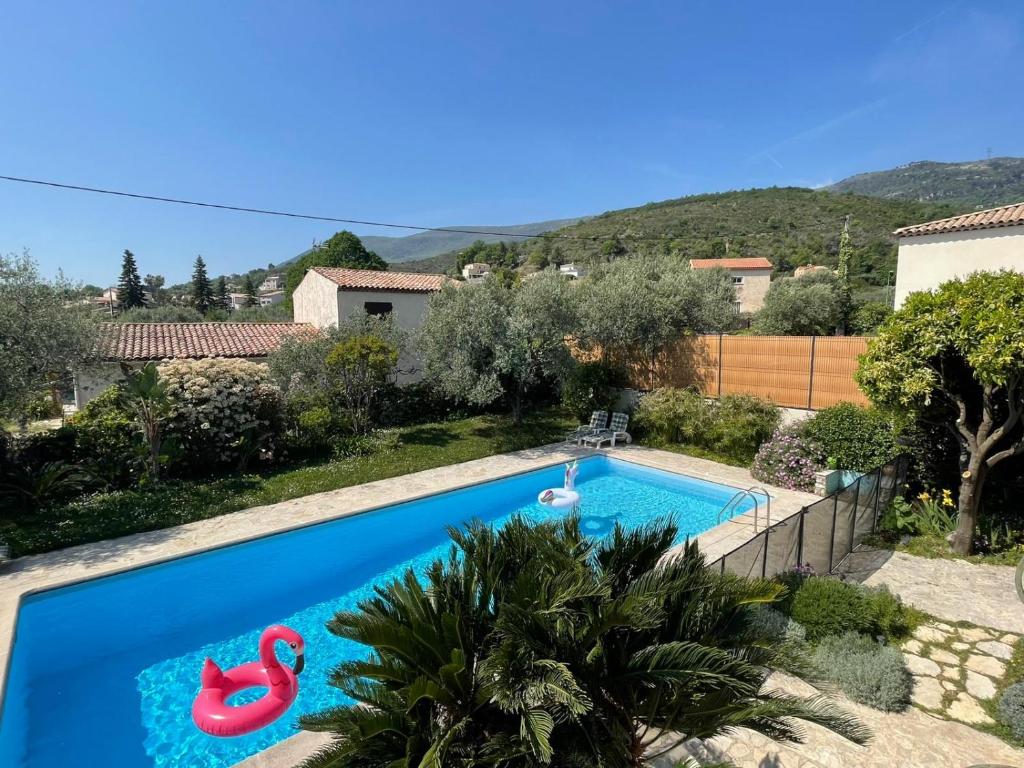 Villa Lou Soulas - Bas de villa avec piscine proche de Nice - 2